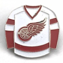 Detroit Redwings Jersey Pin Vintage NHL Hockey - £7.95 GBP