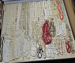 50 VTG Beaded Lariat &amp; Bead Necklace Earrings Mixed Lot Plastic Pearls M... - £22.43 GBP