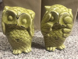 2 Ceramic Owl Crackle Glazed Art Pottery Decor 5.5 in Tall avocado ￼￼green - £14.94 GBP