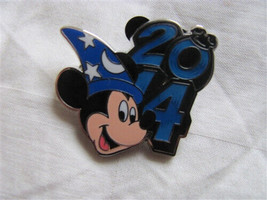 Disney Trading Pins 99743     Mickey - 2014 7 pin Booster Set - £7.55 GBP