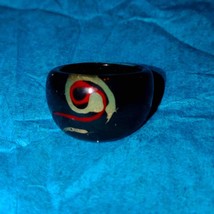 Gorgeous vintage Celluloid black red and gold size 6 Ring - £29.42 GBP