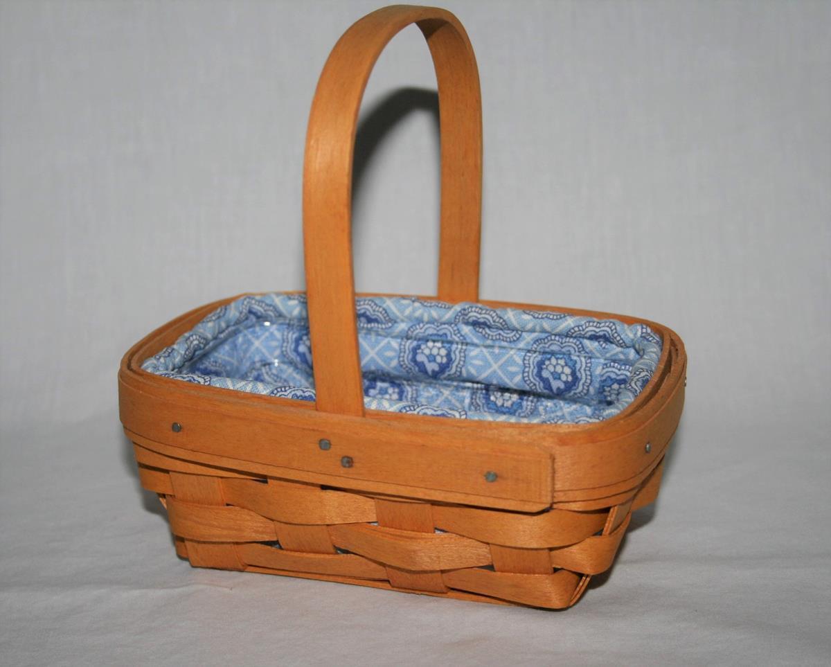 Primary image for Longaberger 1999 Small Parsley Basket with Plastic & Blue Paisley Liner