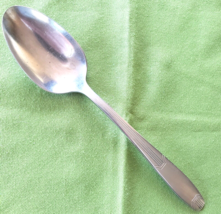 Oneida Deluxe Stainless OHS138 Soup Spoon 7 5/8&quot; USA Glossy #120682 - £5.44 GBP