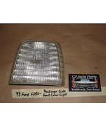 93 Ford F250 PICKUP TRUCK RIGHT PASS SIDE FRONT CORNER MARKER PARK LIGHT... - $33.90 CAD