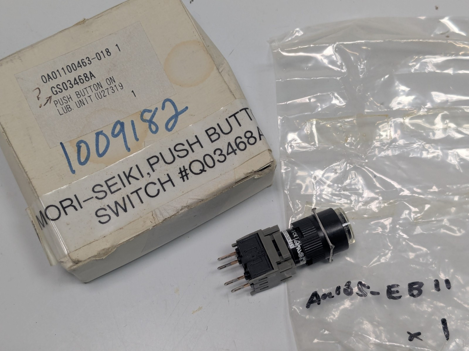 NEW Fuji Electric Push Button Switch AH165-EB11 - Mori-Seiki Q03468A GS0... - $24.74