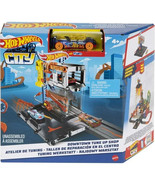 Hot Wheels City Downtown Repair Station Playset, with 1 toy Car - £14.93 GBP