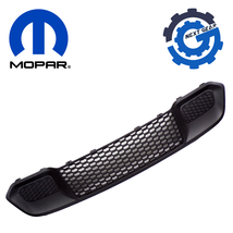 New OEM Mopar Front Lower Grille 2017-2022 Jeep Grand Cherokee 68262006AB - £88.26 GBP