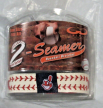 MLB Cleveland Indians White 2 Seamer w/Red Stitching Team Baseball Bracelet - £23.88 GBP