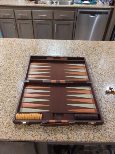 Vintage Maxam Backgammon Board Marbled Black & Butterscotch Chips complete case - $148.49