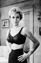 Alfred Hitchcock Psycho Janet Leigh Bra 36X24 Poster - £22.80 GBP