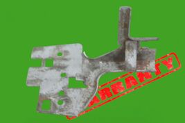 2011-2016 bmw 535i f10 coolant thermostat support bracket mount brace oem - $516.89 MXN