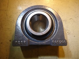 Peer PAS208 Pillow Block UC208-24 Insert 1.5&quot; Bore Bearing NNB - $29.69