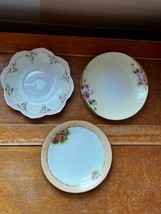 Vintage Lot of Bavaria Signed &amp; Not Hand Painted Pine Cone &amp; Scalloped &amp; Not Hot - £8.83 GBP