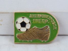 Vintage Soccer Pin - Dnepropetrovsk Dnipro FC - Stamped Pin - £15.01 GBP