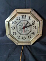 Vintage Timex Plug In Wall Clock - £23.36 GBP