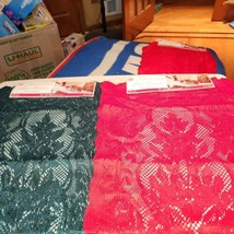 NEW American Crafts lot of 2 lace table runners 16&quot;x36&quot;, Red &amp; Green - £6.96 GBP