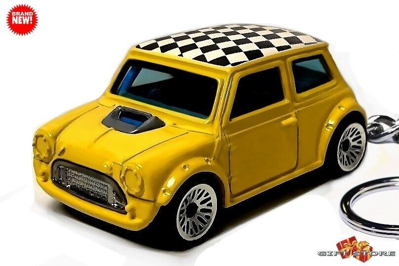 HTF KEYCHAIN YELLOW AUSTIN MORRIS MINI COOPER CUSTOM Ltd. Ed. GREAT GIFT - $32.98