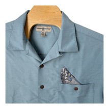 Hook &amp; Tackle Shirt Men&#39;s Size Large Blue Embroidered Fish Front Back Blue - $11.87