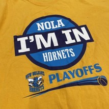 Vintage New Orleans Hornets Shirt Mens XL Yellow Blue Playoffs Exclusive - £15.77 GBP