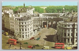 Grandeur Admiralty Arch And Mall London Historic Architecture Vintage Postcard - $14.45