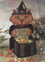 Plastic Canvas Halloween Kitty Cat Snack Holder Place Mat Tote Scarecrow Pattern - $10.99