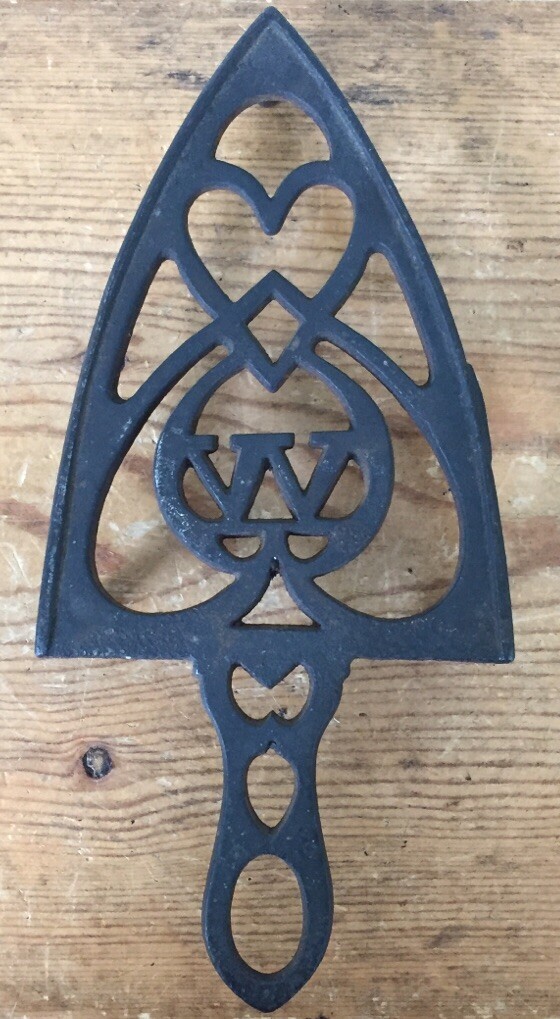 Vtg Antique Primitive Farmhouse Cast Iron Woodstove Hearth Trivet W Mono... - $39.59
