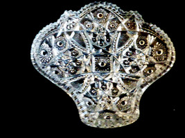 VTG IMPERIAL PRESSED CUT GLASS BOWL DISH BON BON CANDY NUTS LEAF DESIGN - £28.31 GBP