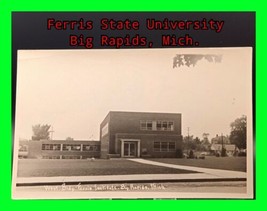Vintage RPPC Postcard Shows West Bldg. Ferris State University Big Rapids Mich.  - £7.73 GBP