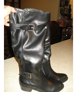 WOMEN&#39;S BOOTS BLACK WITH BUCKLES STYLE &amp; COMPANY SIZE 7 M DERBY - $468.42 MXN