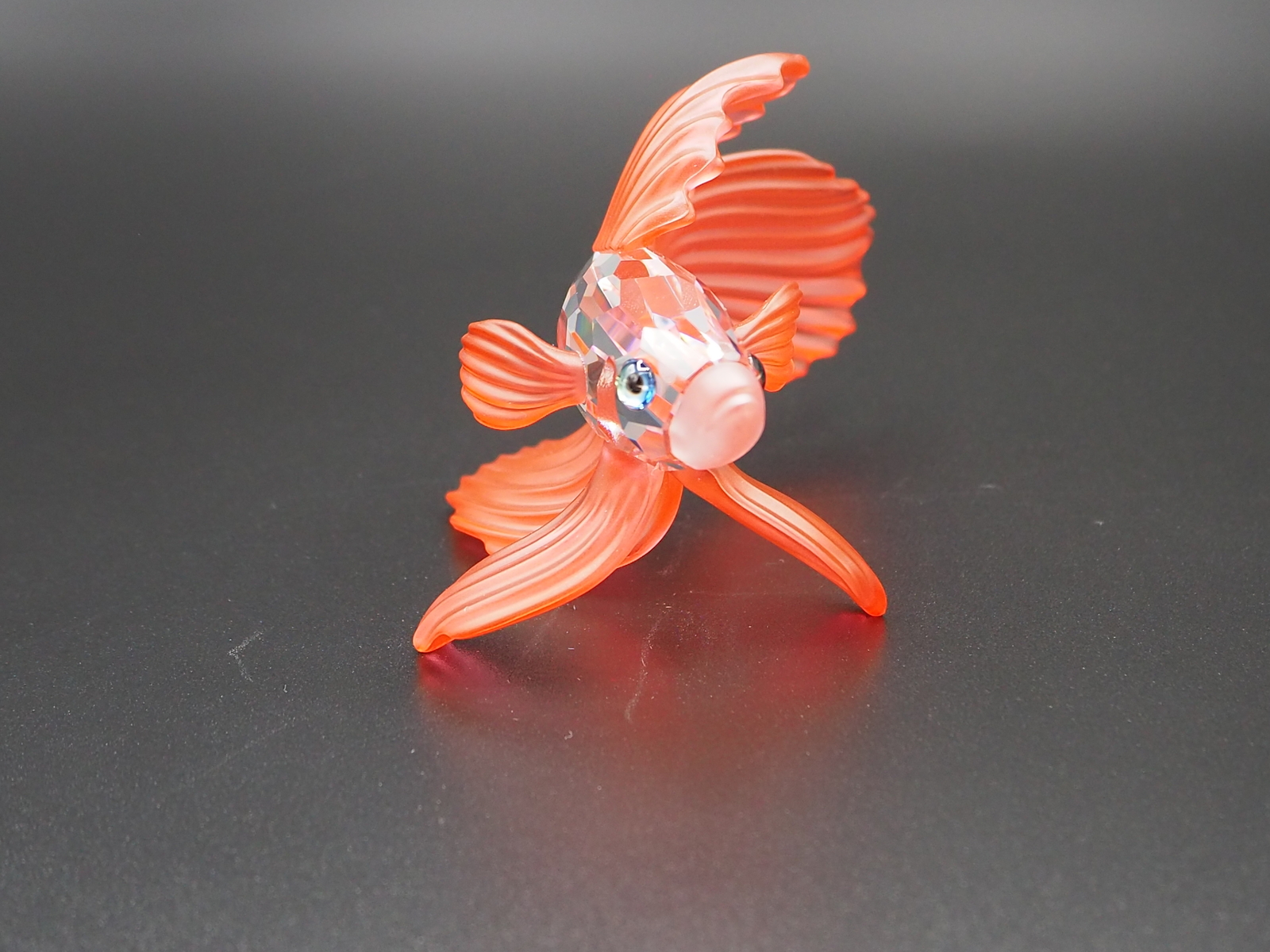 Swarovski Siamese Fighting Fish, Red - Retired BNIB 660941 - $180.00
