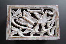 Lucky Brand Box White &amp; Natural Wood Carved Ornate Note Paper Pencil New Vintage - £37.17 GBP