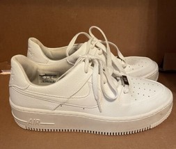 NIKE AIR FORCE 1 SAGE LOW TRIPLE WHITE WOMEN&#39;S ATHLETIC SHOES Size 8.5 - £40.05 GBP