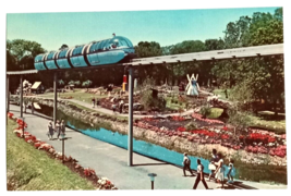 Dutch Wonderland Monorail Rides Lancaster Pennsylvania Dexter UNP Postcard 1968 - £5.48 GBP