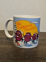 Vintage 1988 The California Raisins Coffee Mug Raisinettes Holiday Winter Snow - £7.44 GBP