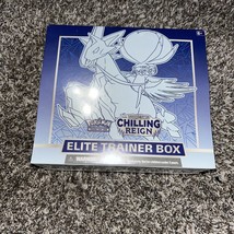 Pokemon 17780863 Sword &amp; Shield Chilling Reign Elite Trainer Box - $44.55