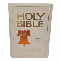 Holy Bible American 1776-1976 Bicentennial Edition Family Bible 1976 - £15.48 GBP
