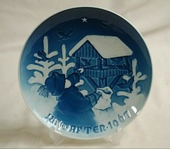 Bing &amp; Grondahl Denmark Jule After 1967 Blue Christmas Plate Sharing Joy... - $24.74