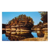 Postcard Lone Rock Lower Dells Of The Wisconsin River Chrome Unposted - £5.40 GBP