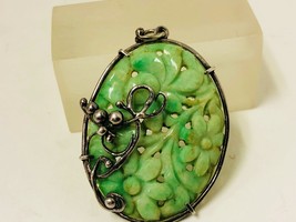 ANTIQUE CARVED GREEN JADE ASIAN PENDANT,FLOWERS - $483.59