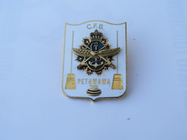 Vintage Curling Club Pin - CFB Petawawa - Crested Pin - £11.80 GBP