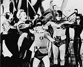 Batman 16X20 Canvas Cult Tv Series Batman &amp; Robin With Villains - £55.94 GBP