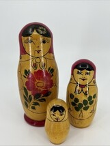 Vintage Russian Nesting Matryoshka Hand Painted Wooden Dolls 3 Pcs Stack... - €8,63 EUR