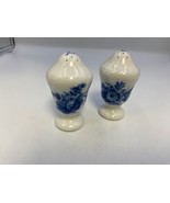 Royal Copenhagen Denmark BLUE FLOWERS CURVED Salt &amp; Pepper Set #1706 &amp; #... - $1,123.01 MXN