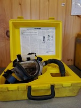 Gas Mask Scot Willson canister type r488 g709 g881 g875 g902 g937r693 - £29.93 GBP