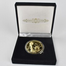 1 Trillion Dollar Gold Plated United States Metal Coin with Gift Box, Di... - $24.95
