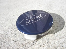 One (1) OEM Ford Wheel Center Cap C-Max Escape Fiesta Focus Fusion  - £10.20 GBP