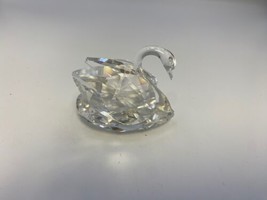 Swarovski Crystal Sitting Swan 2 1/2&quot; x 2&quot; - £39.64 GBP