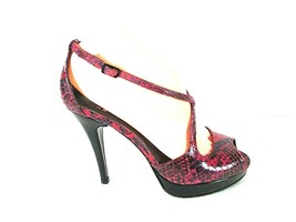 Stuart Weitzman Red Faux Snakeskin Platform Heels Shoes Womens 7 M (SW16... - £19.78 GBP