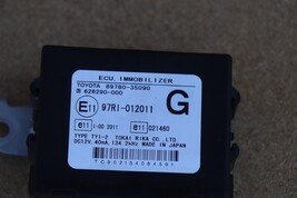 04 4Runner 4x2 4.0 ECM ECU Engine Control Module Immo Ignition Key 89661-35680 image 4