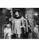 MASQUE OF THE RED DEATH  VINCENT PRICE 8X10 PHOTO - $13.58 CAD